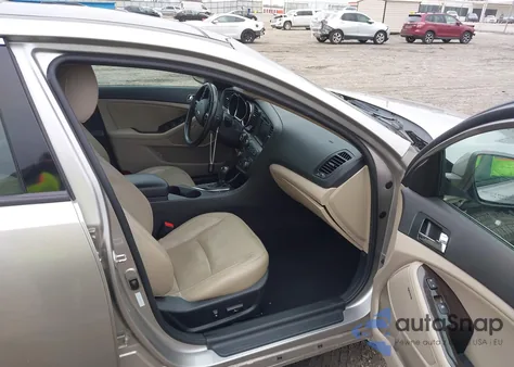 2013 Kia Optima Ex z USA, uszkodzony, nr VIN 5XXGN4A76DG241505